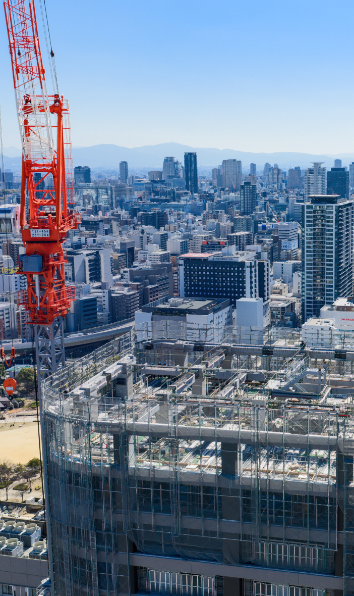 尼崎の街並みと建設現場